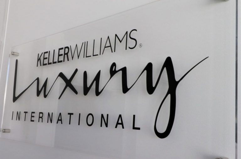 TRIANON-IMMOBILIER - Luxury International